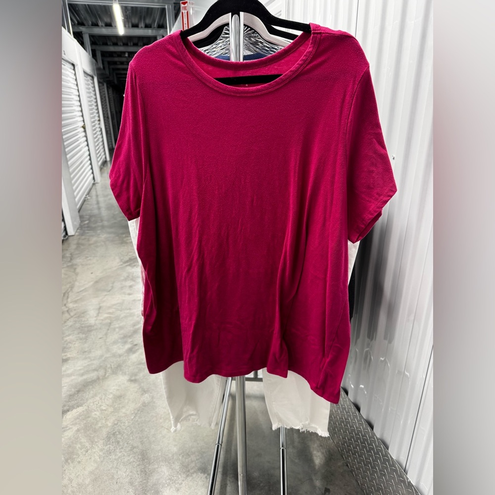 Torrid | Classic Fit Tee in Pink | size 4
